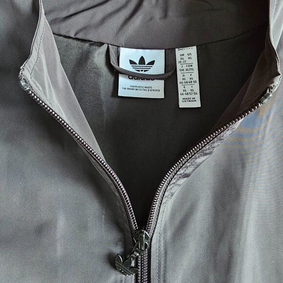 Adidas Black Windbreaker - Picture 3 of 4